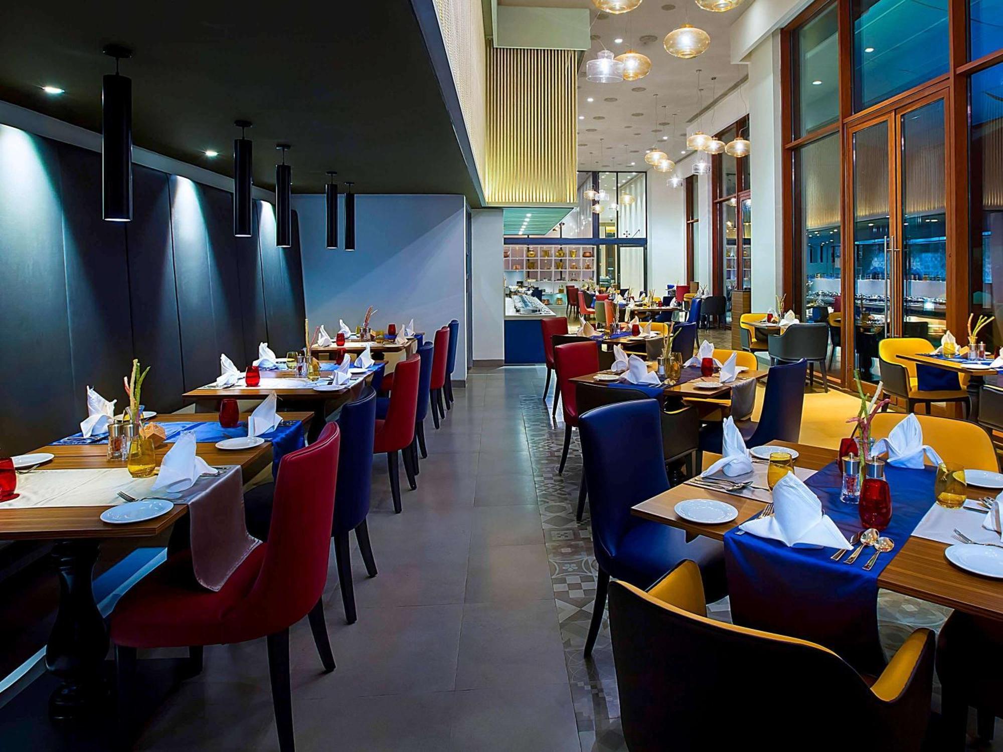 그랜드 머큐어 마이소르 - 언 아코르호텔 브랜드 외부 사진 The interior of the restaurant